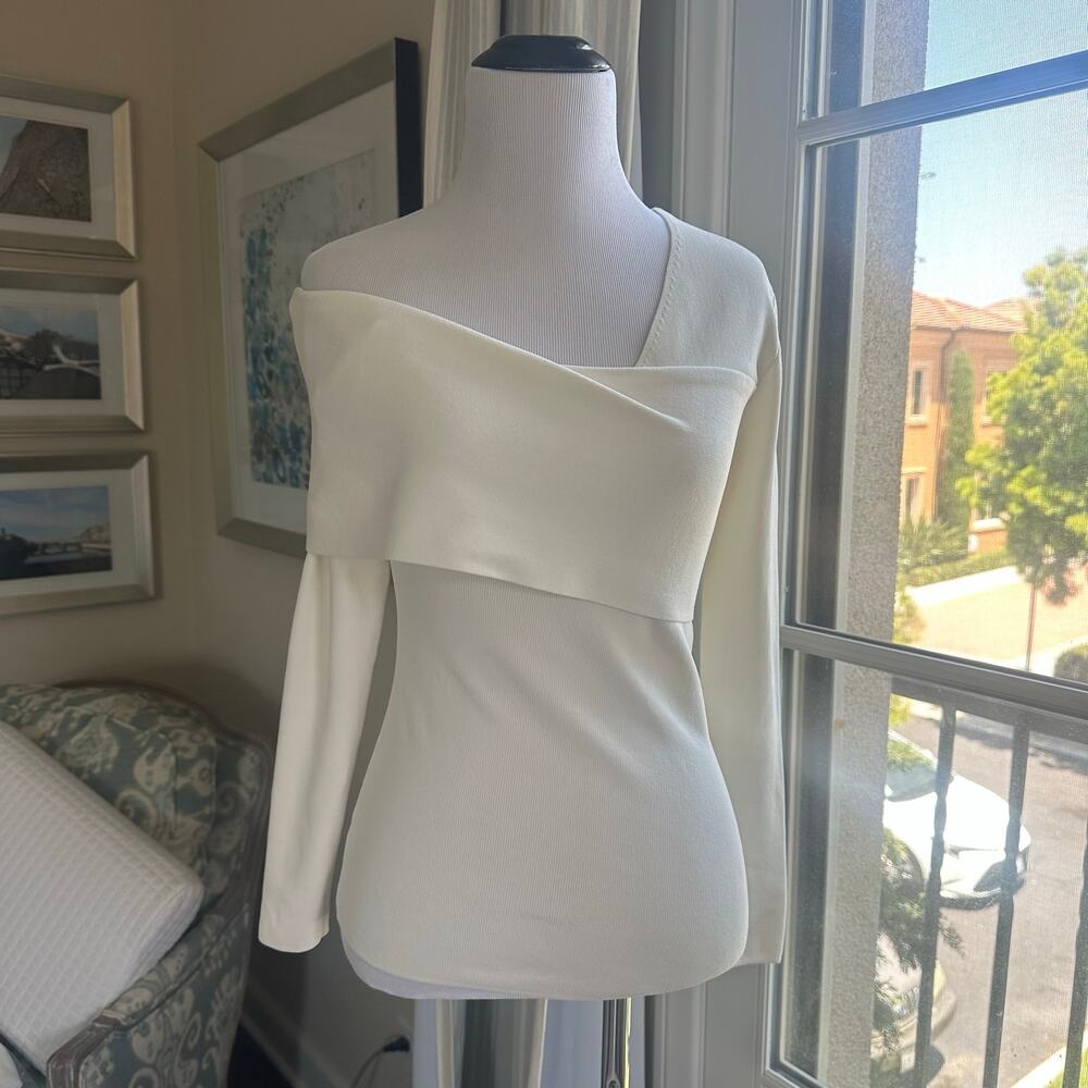 Reiss Eliah Knitted Asymmetric Top Creamy White Size XS